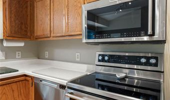 4730 144th St W, Apple Valley, MN 55124