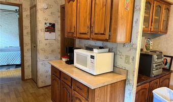 32 Lane E, Coventry, RI 02816