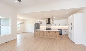 7 JOCKEY Ct, Berlin, MD 21811
