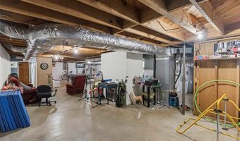 126 Maple St, Appomattox, VA 24522