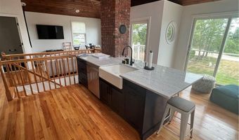 907 Coast Guard Rd, Block Island, RI 02807