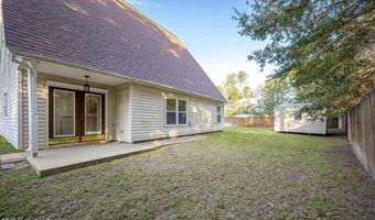 792 Gentry St, Biloxi, MS 39532