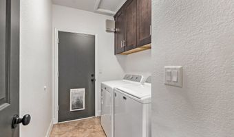 2555 N TAMARISK St, Chandler, AZ 85224