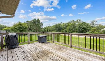 303 S Stewart St, North Liberty, IA 52317