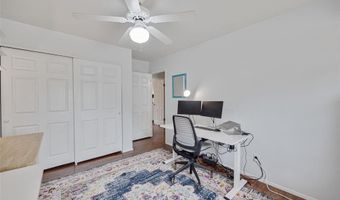 380 Genoa Dr, Ballwin, MO 63021