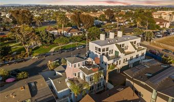 2677 Garfield St, Carlsbad, CA 92008