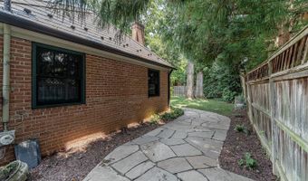 6109 CLEARWOOD Rd, Bethesda, MD 20817