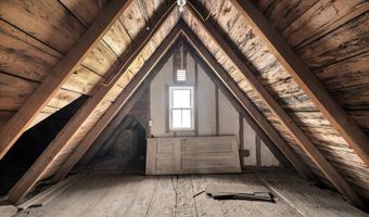 92 Cedar St, Belfast, ME 04915