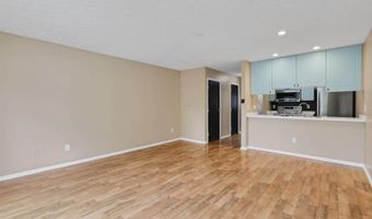 4693 Athalia Dr, Columbus, OH 43228