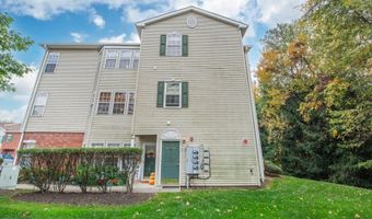 26 Windsor Dr 26, Bayonne, NJ 07035