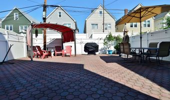 187 W 48TH St, Bayonne, NJ 07002