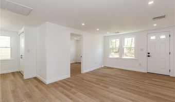 19 Leigh Rd, Cumberland, RI 02864