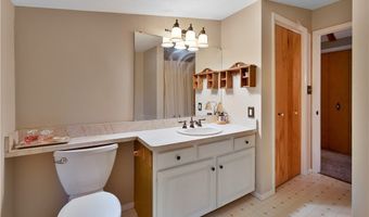 6370 Fairview Rd, Austintown, OH 44515