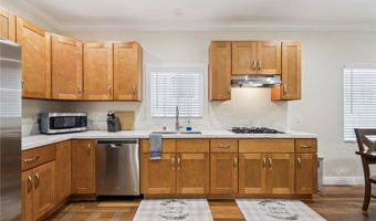 2104 Crenshaw Blvd, Los Angeles, CA 90016
