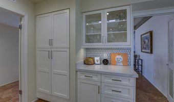 1049 N BOULDER Dr, Carefree, AZ 85377