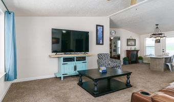 490 Snowflake St, American Falls, ID 83211