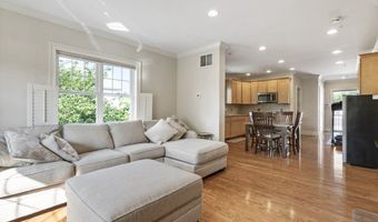 50 Clemence St 50, Cranston, RI 02920