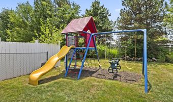 44 Ashton Dr, Ashville, OH 43103