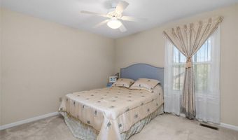 403 Arbor Glen Dr, Ballwin, MO 63021