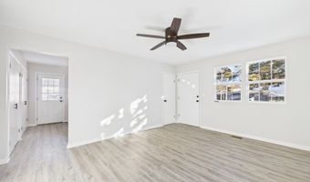 10 W 41st St, Anderson, IN 46013