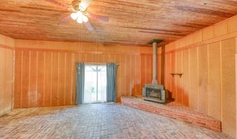 509 E Mitchell St, Adel, GA 31620