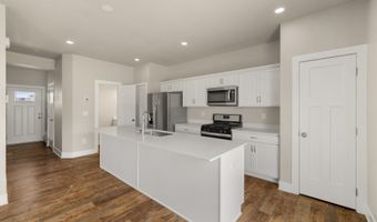 4007 NE 3rd St, Ankeny, IA 50021