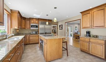 17 Dudley Rd, Brentwood, NH 03833