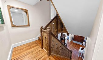 123 CORAL St, Beach Haven, NJ 08008