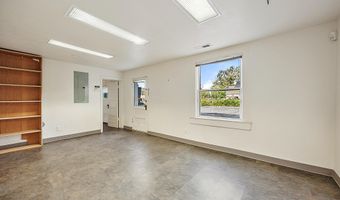 1049 Siskiyou Blvd, Ashland, OR 97520