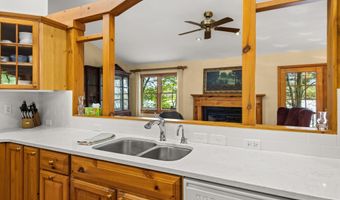 9506 Lakeside Dr, Alden, MI 49612