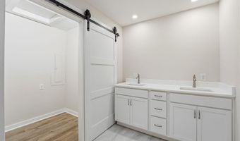 601 Bethesda Ave, Aberdeen, NC 28315