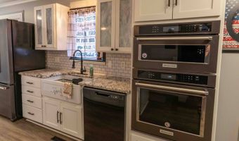 69 Lakeshore Dr, Adair, OK 74330