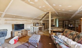 1121 26th St, Allegan, MI 49010