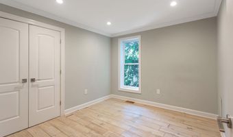 2217 14TH St SE, Washington, DC 20020