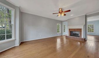 6321 Woodlore Dr NW, Acworth, GA 30101