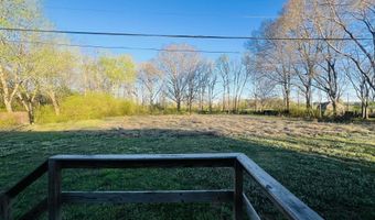 723 E Center St, Beebe, AR 72012