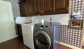 144 Barton North Dr, Ann Arbor, MI 48105