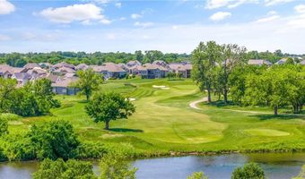 4313 Lakeview Ter, Basehor, KS 66007