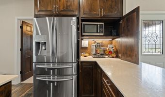 4515 E Renfro St, Alvarado, TX 76009