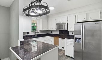113 Golden Estates Dr, Brandon, MS 39042