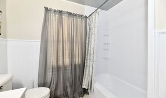 1910 Ivy Dr, Anderson, IN 46011