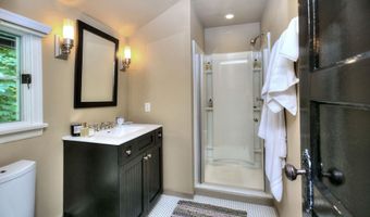 8 Rebel Ln, Darien, CT 06820
