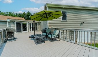 13 Lantern Ln, Billerica, MA 01821