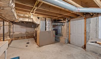 69 Twin View Dr, Carroll, NH 03595