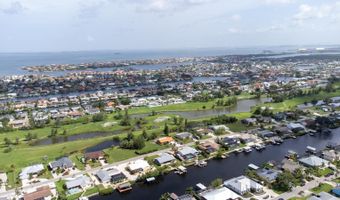 916 BUNKER VIEW Dr, Apollo Beach, FL 33572