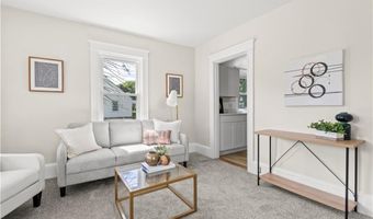 15 Spruce Ave, Cranston, RI 02910