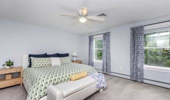 2 Amherst Rd, Andover, MA 01810