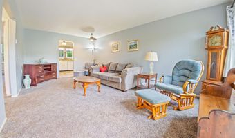 30 S Chestnut Ave, Whiting, NJ 08759