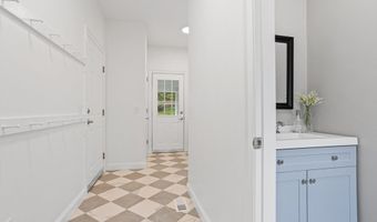 199 Fox Run Rd, Bolton, MA 01740