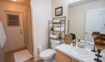 878 LAKE JACKSON Cir, Apopka, FL 32703